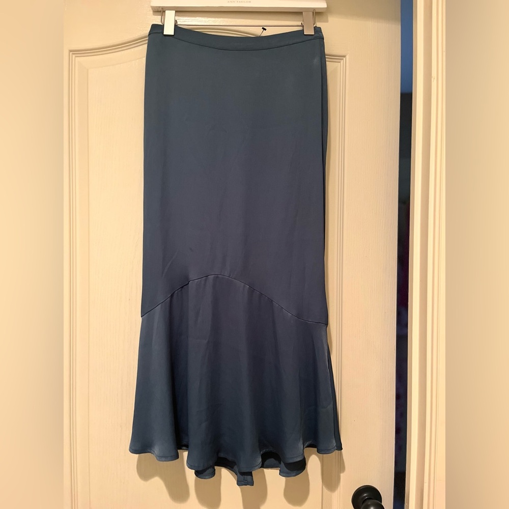 Kensington Teal midi pull on skirt NWT